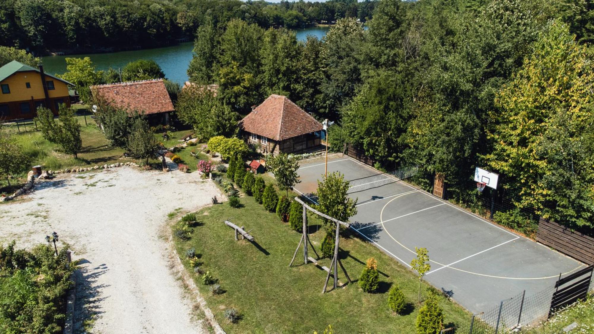 Вілла Magaze De Luxe Gradacac Екстер'єр фото